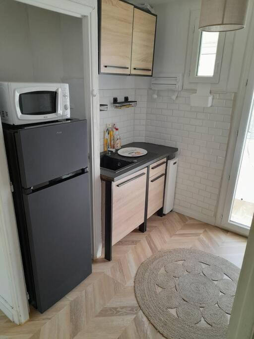 Appartement Aux Alyscamps 2, Climatisation, Wifi, Parking Arles Eksteriør billede